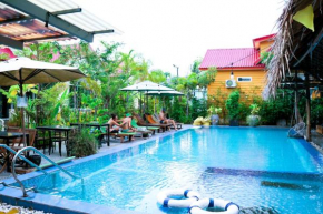 Yellow Star Hostel